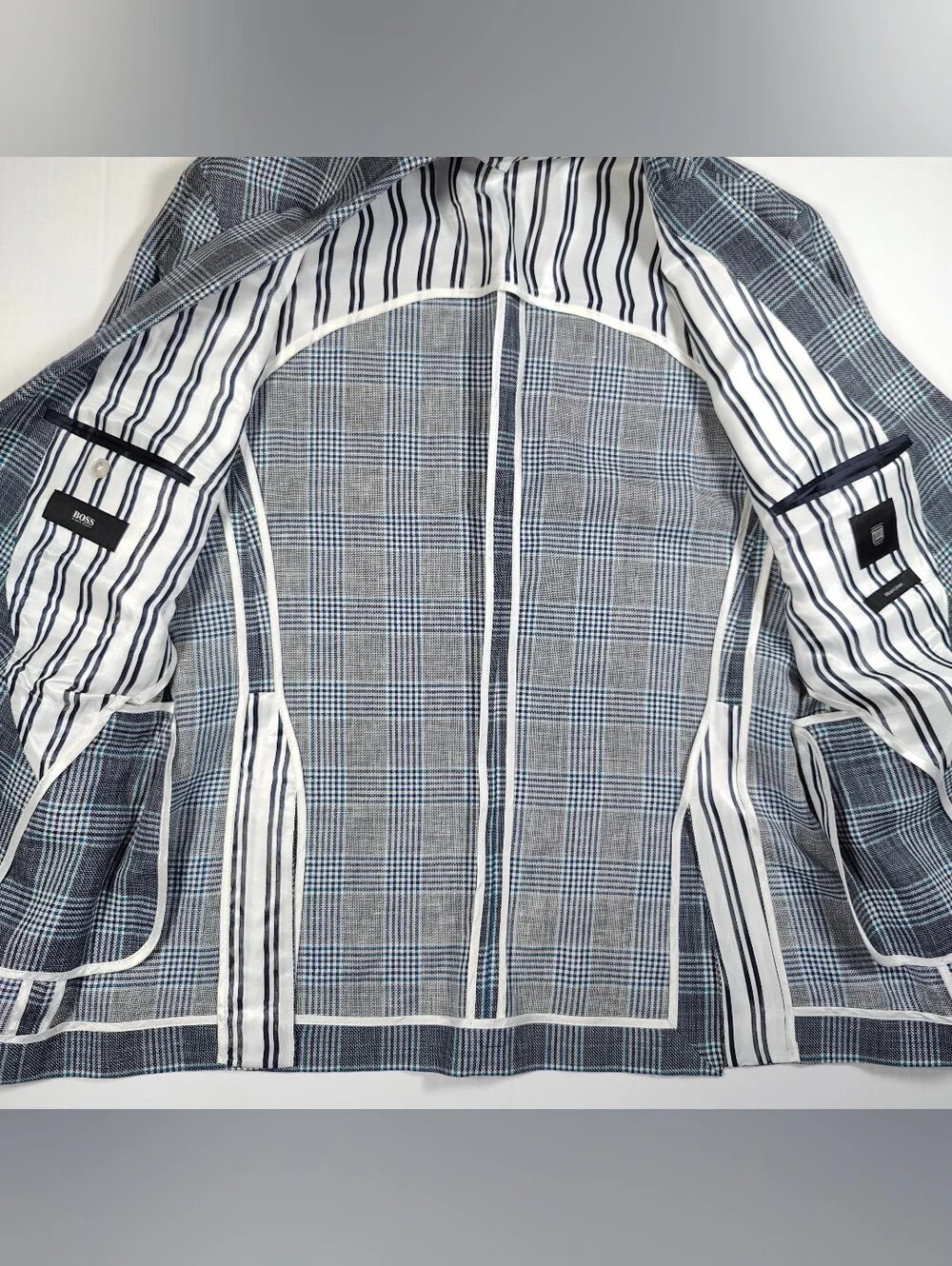 Hugo Boss Landicio Bella Tesse 60% Wool 40% Linen Blue Gray Plaid Blazer Sz 46